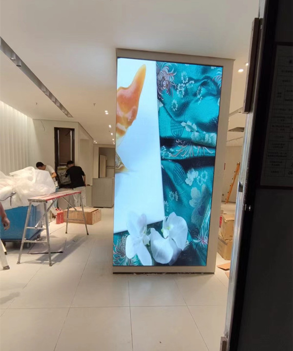 德兴商场门店转角LED显示屏